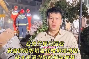 库里谈绝杀球：追梦做了很棒的掩护 比尔想抢断我但是他慢了